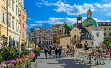 TUR EXCURSIONAL CRACOVIA